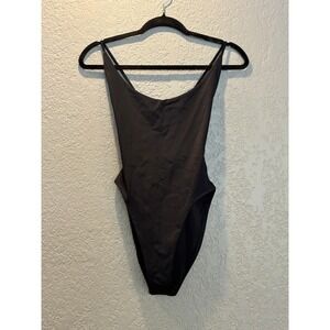 Black Sleeveless One Piece Swimsuit Minimalist Style